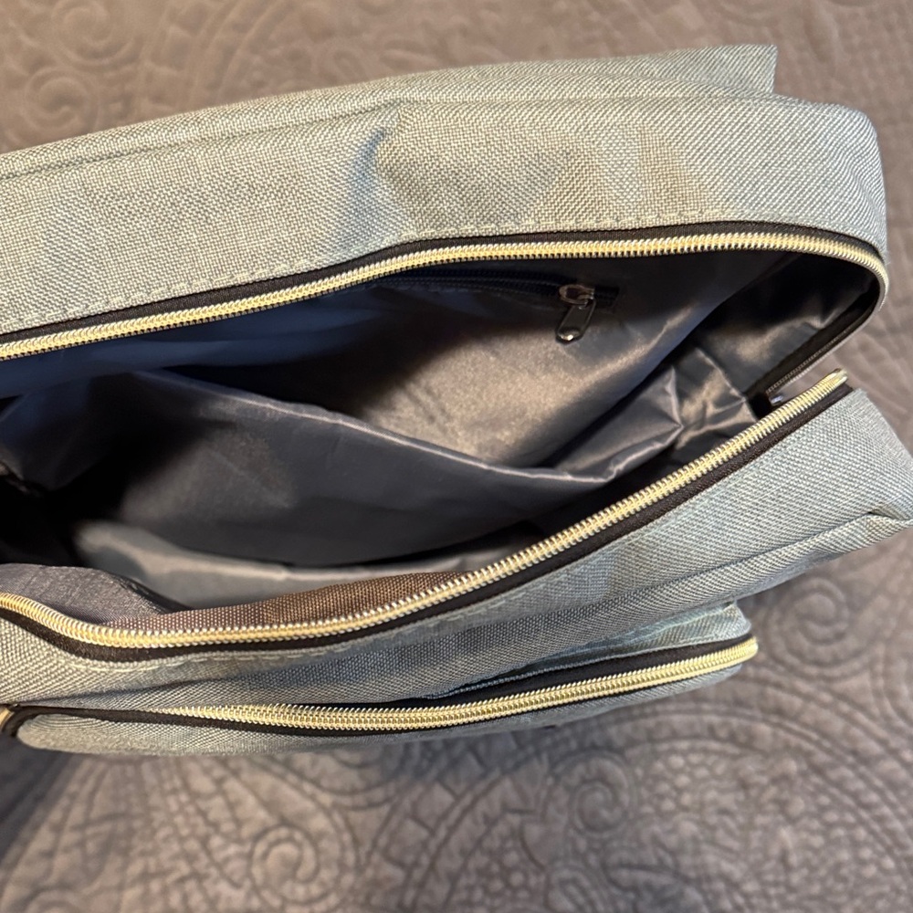 Faskin Men's/Womens Stylish Green and Tan Backpack - Picture 6 of 10